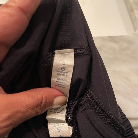 Lululemon Dance Jogger Crop Pants Sz 8 - Picture 3 of 3